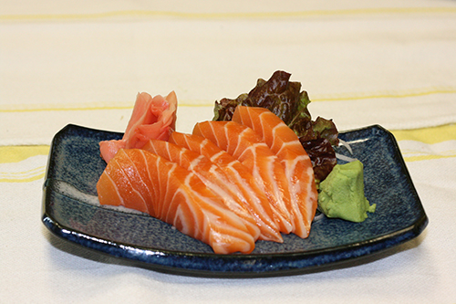 Salmon Sashimi (5 pcs)